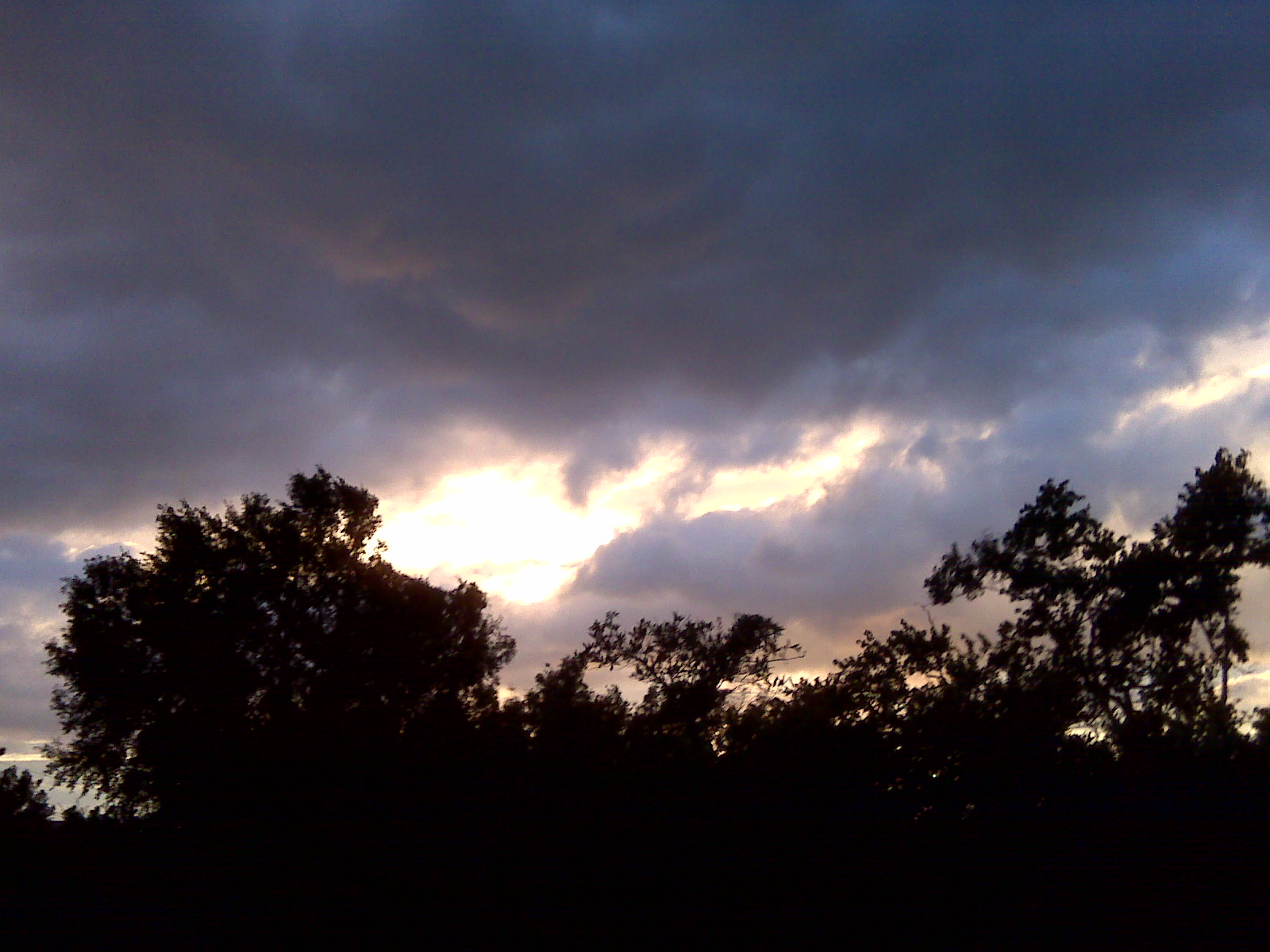 [=?Windows-1252?B?SU1HMDAwNDAuanBn?=-728448]