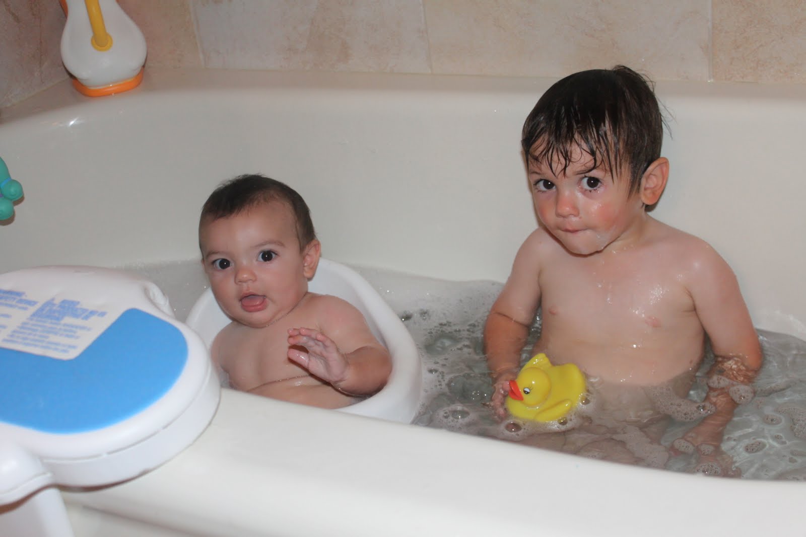 Canode Family! Bath time with both boys!