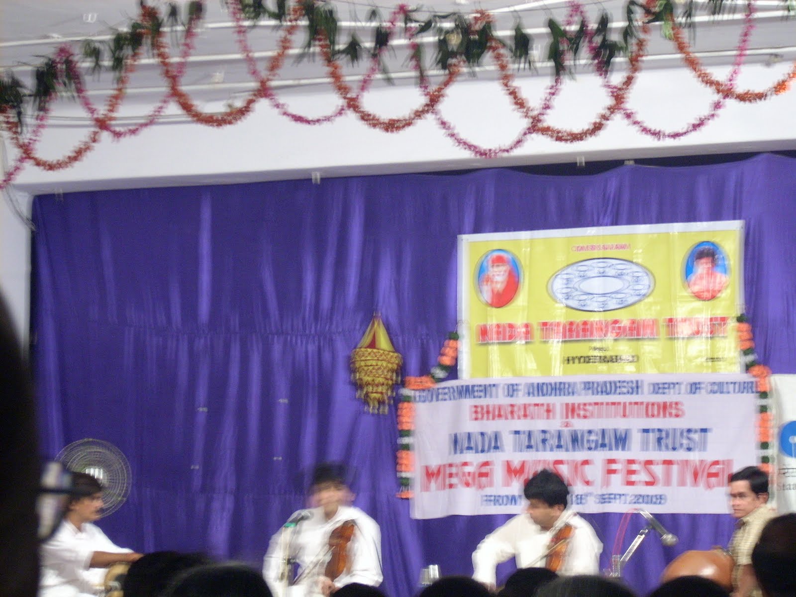 [DSCN2104.JPG]