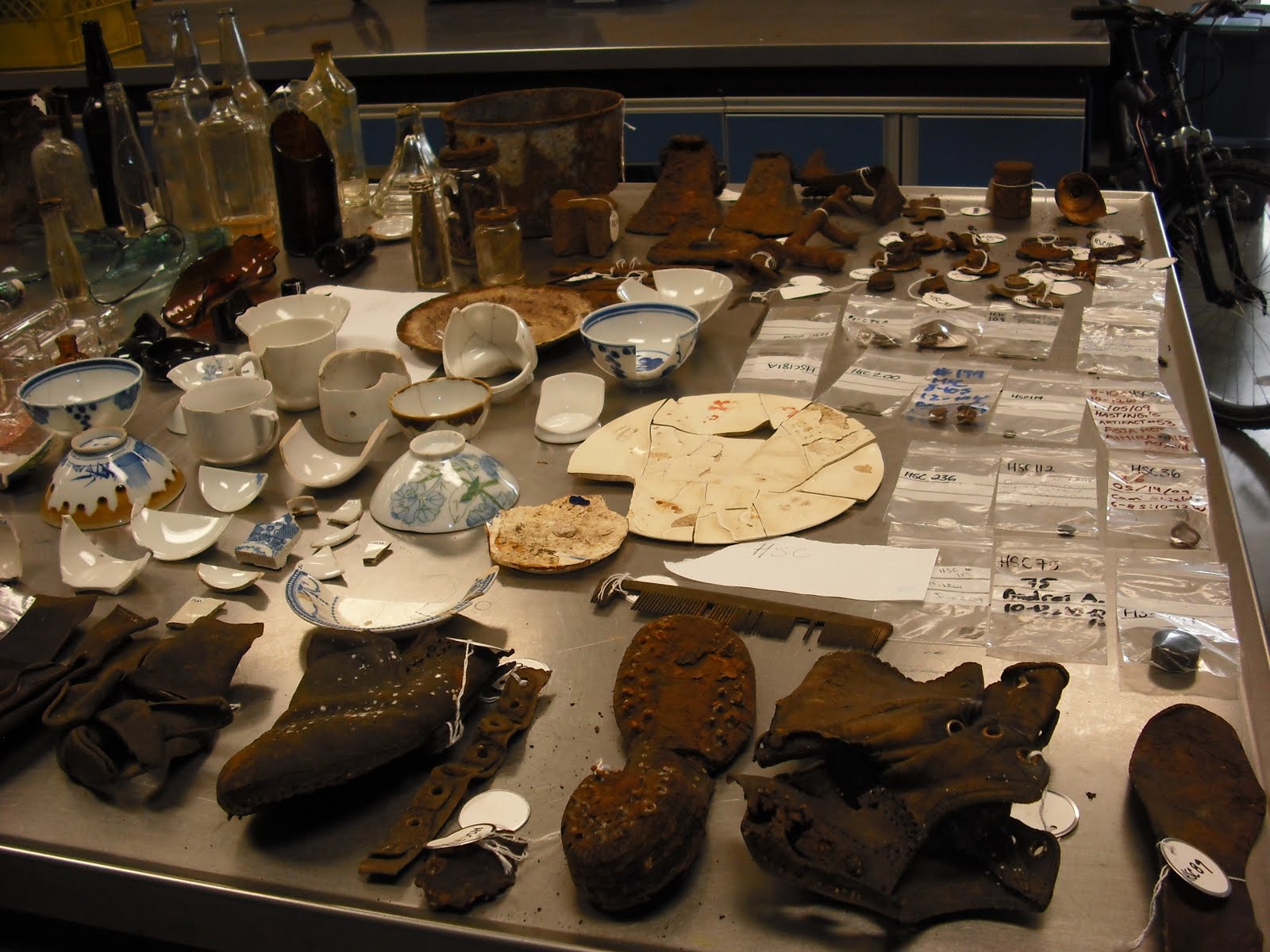 Capilano University Archaeology Field School 2010 Day 10 Lab it Up!