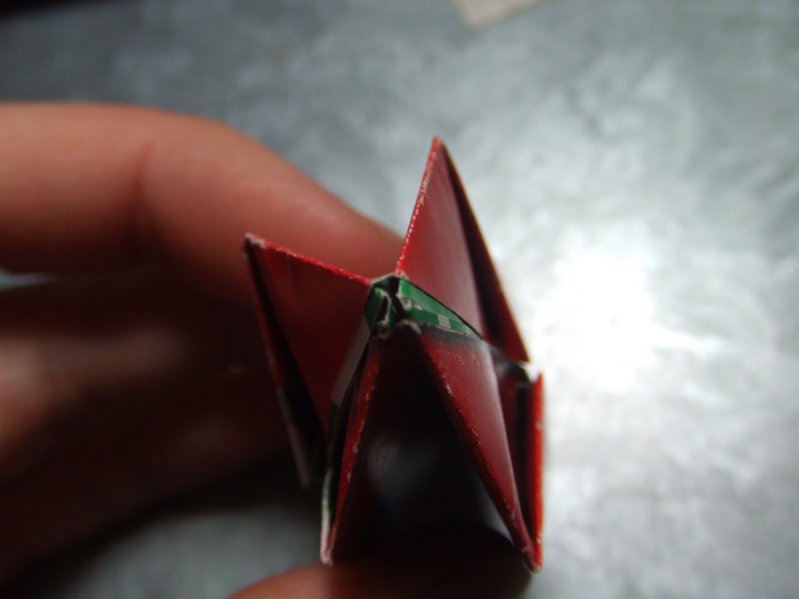 Describe Happy Origami Puff Balls Tutorial