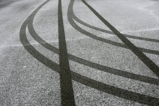 [sleigh_tracks.jpg]