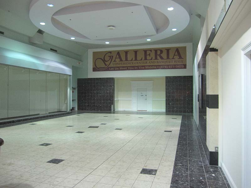 Sky City: Retail History: Houston County Galleria: Centerville, GA