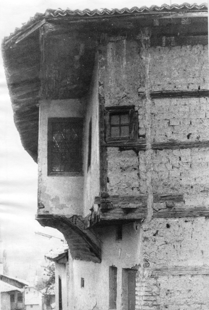 [Untitled-Scanned-08.jpg]