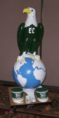 El Camino Eagle Statue El Camino Eagle Statue