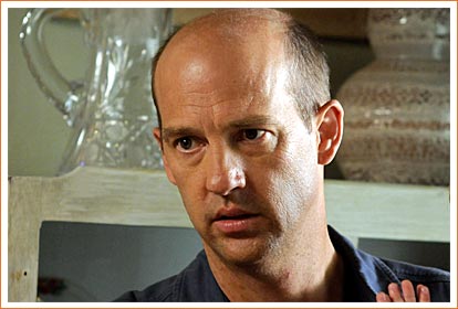 [bio-anthonyedwards.jpg]