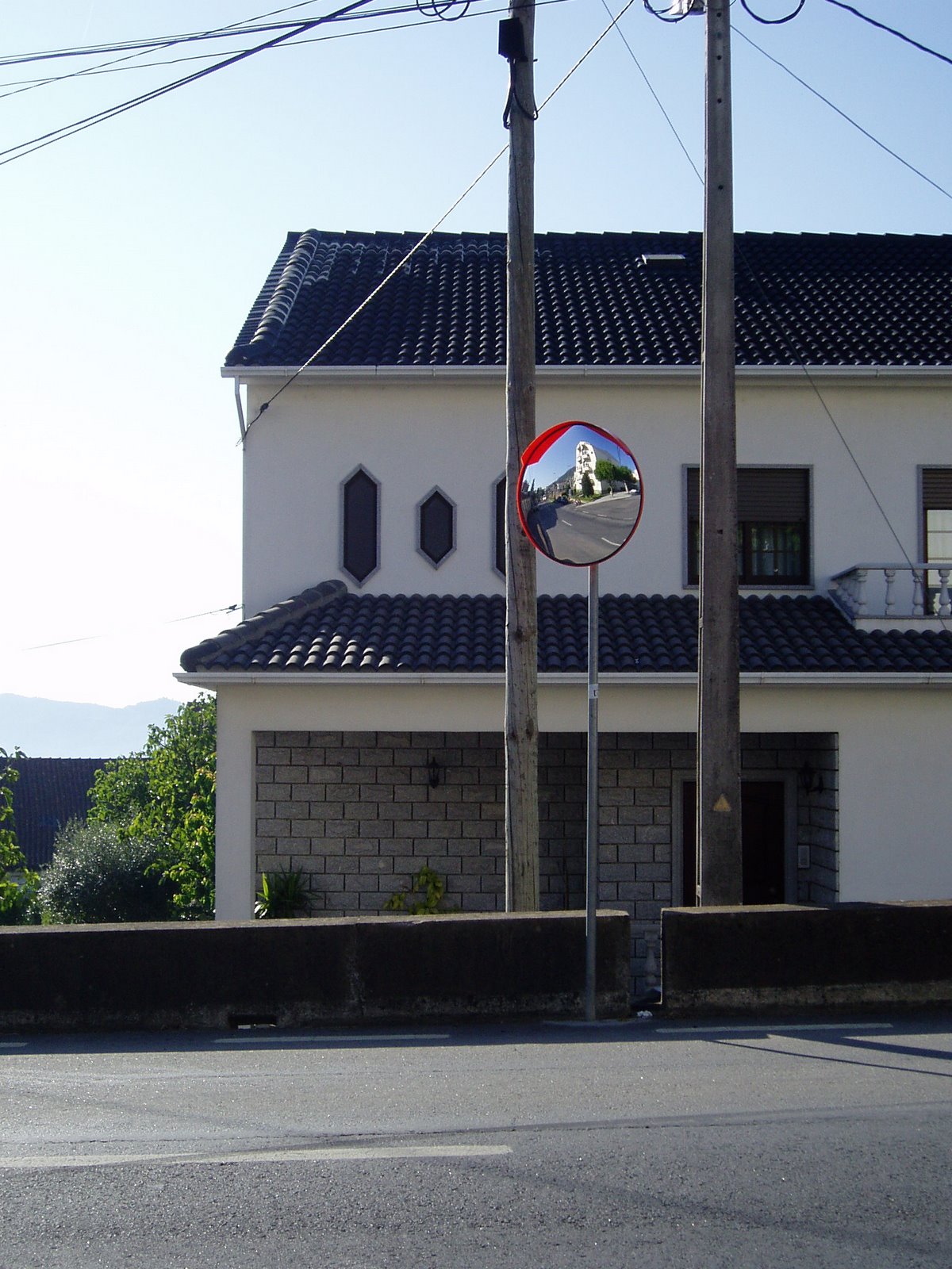 [P1010001.JPG]