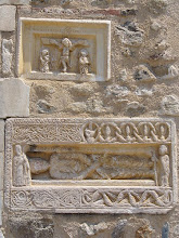 Tomba di Fridericus Aprilis Sancta Propago  Stoffensi Domi