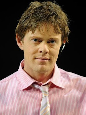Total Celebrity: Kris Marshall Height