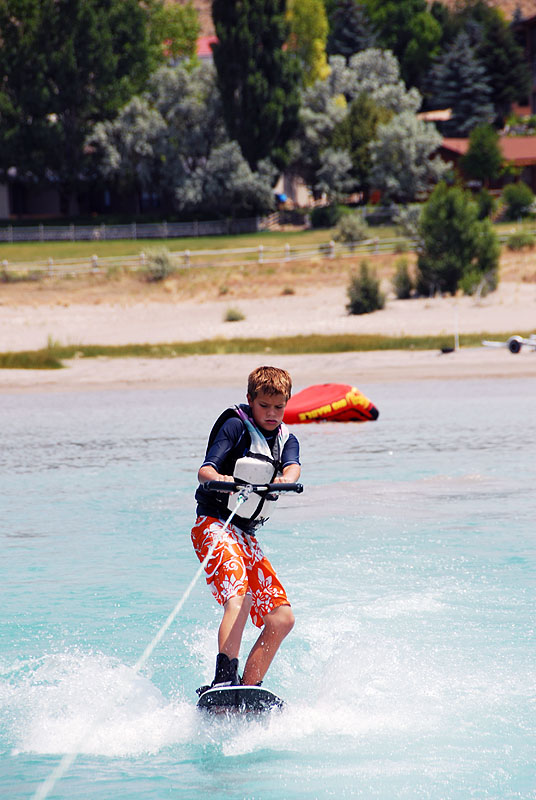 [wakeboarding.jpg]