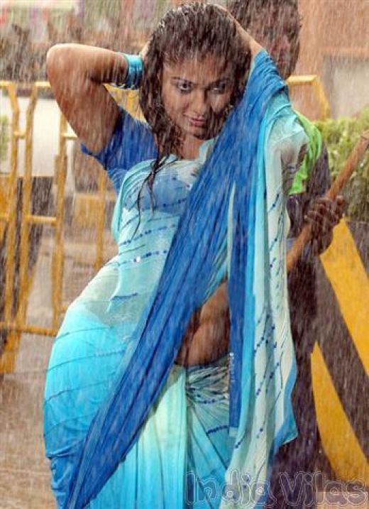 Nayanthara+hot+photos+in+bikini