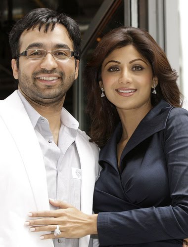 [SHILPA+SHETTY+ACQUIRED+A+STAKE+IN+BRITAIN'S+CURRY+a.jpg]
