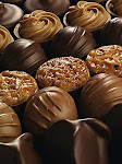 ChocolAtrium. Bombons e Buffet de chocolates. www.chocolatrium.blogspot.com - Cardápios e contatos.