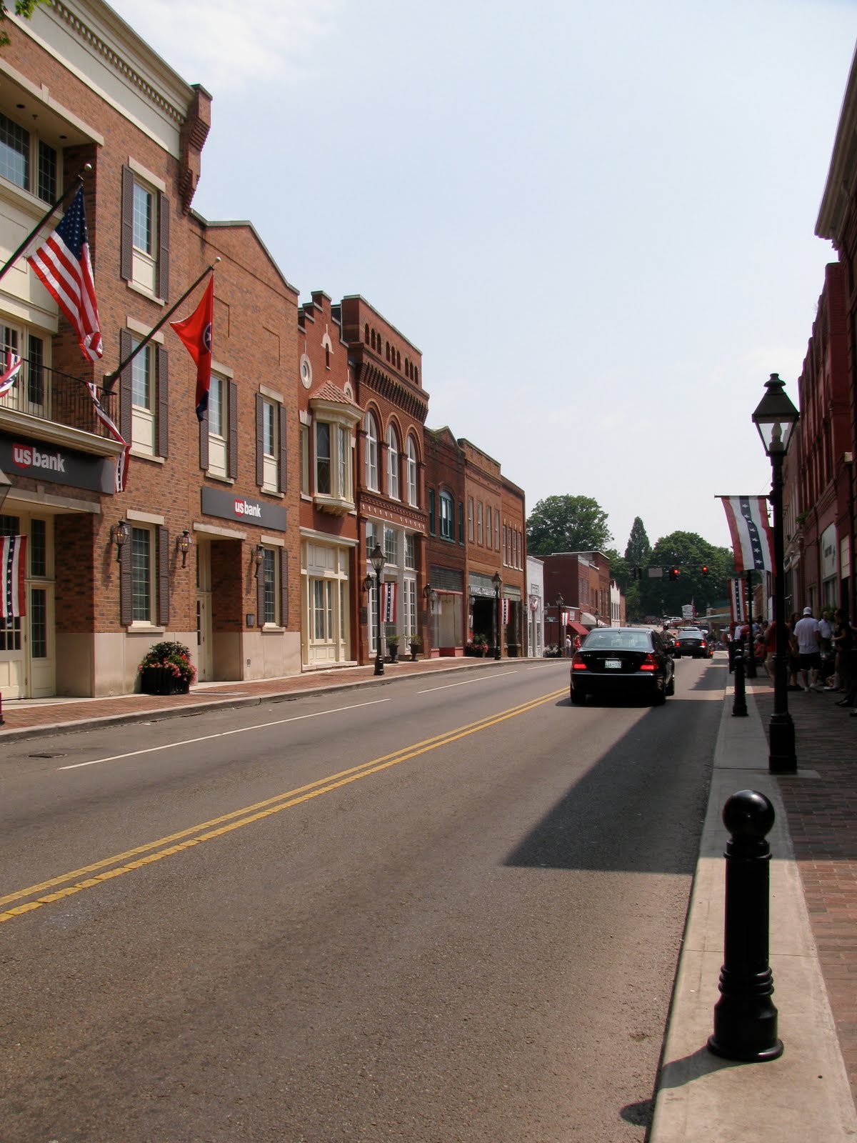 Old house and cemetery Rogersville, TN Good Ole'Rocky Top