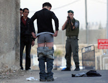 Israeli soldiers entertain themselves