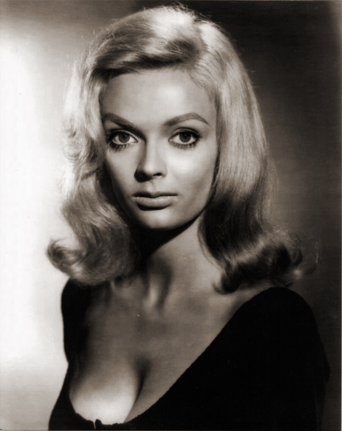 [Barbara_Steele.jpg]