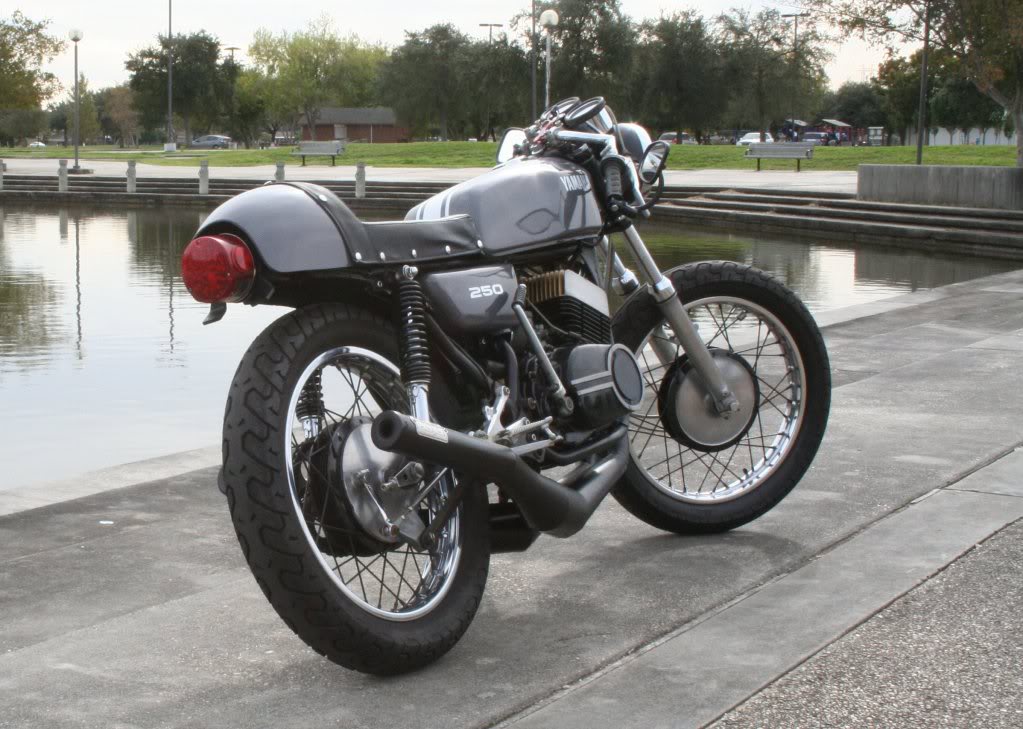 2 STROKE BIKER BLOG Sweet Yamaha DS7 Cafe..