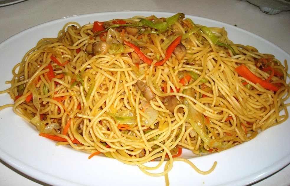 Sebzeli Çin Makarnası