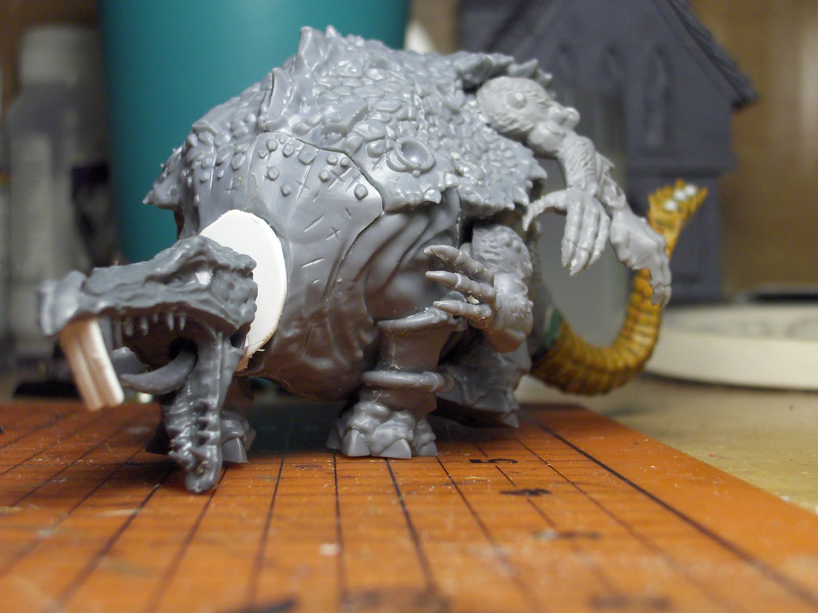 [Hellpit+Abomination+Assembled+1.JPG]