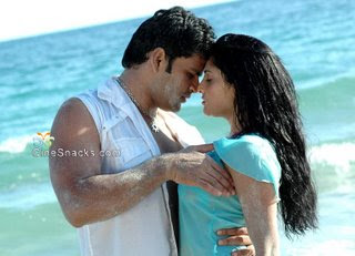 http://1.bp.blogspot.com/_VGjlPROAOmQ/SU_RfDEXIII/AAAAAAAAAro/3xyopSgZjdU/s400/Hot boob press south indian actress Divya.jpg