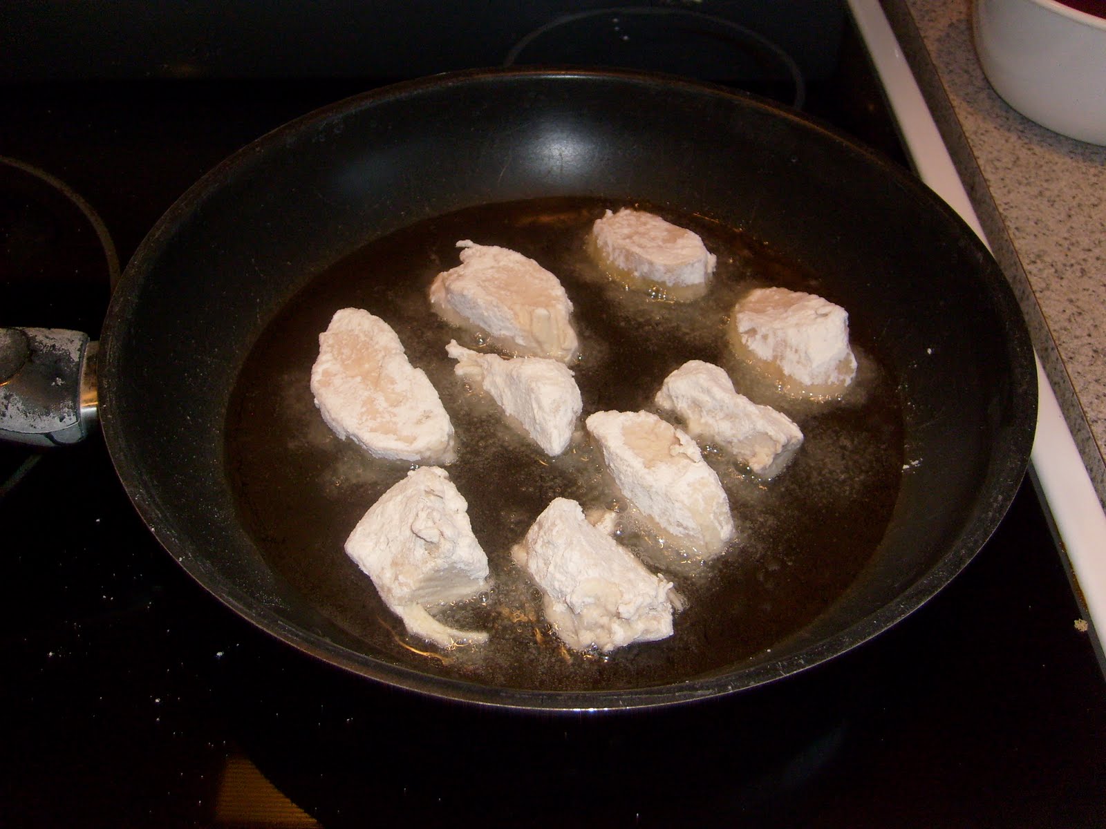 Lindsey's Kitchen Winger's Wing Sauce & Breaded Chicken