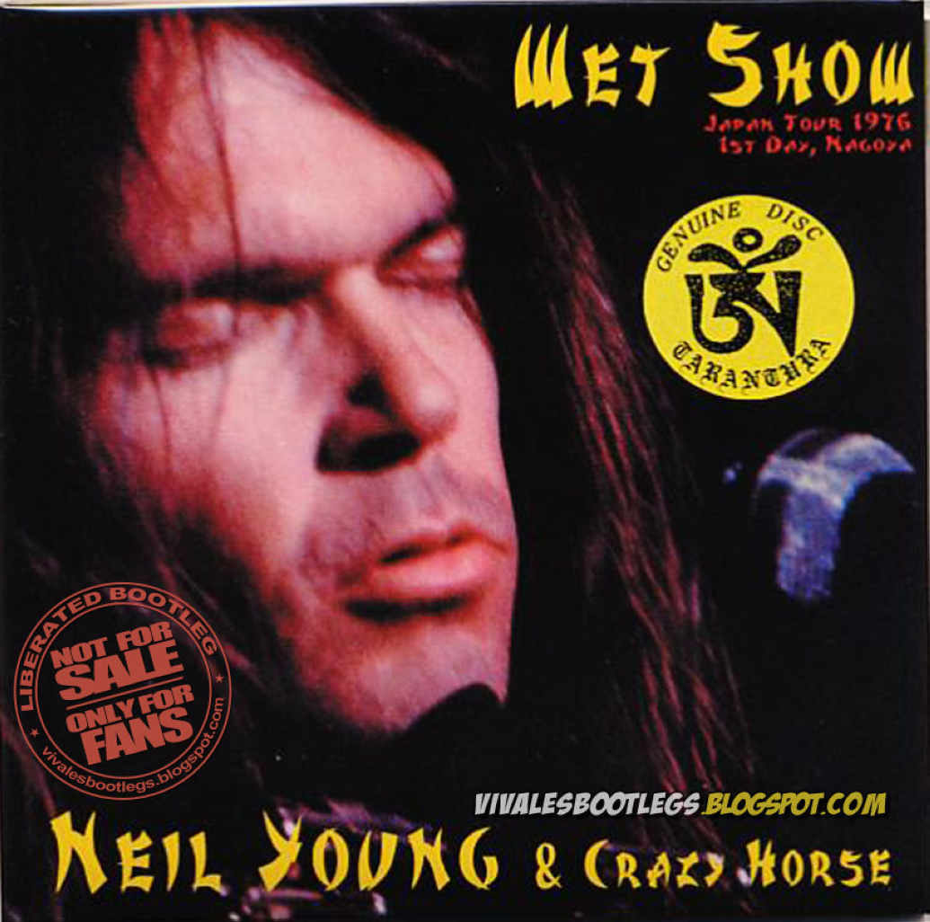 Neil Young & Crazy Horse: Wet Show. Aichken Taiikukan, Nagoya, Japan - March