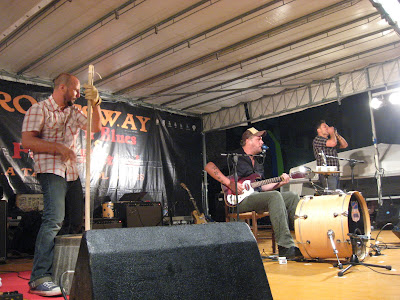 Bluessuria Stinky Lou And The Goon Mat 4 Luglio