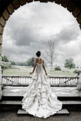 Did I mention how gorgeous Laur...