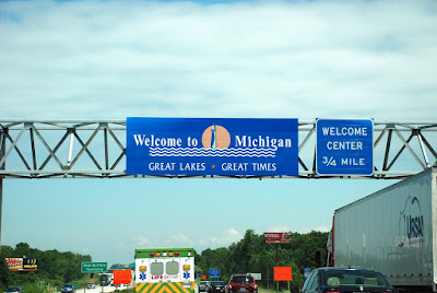 Michigan+state+sign.JPG