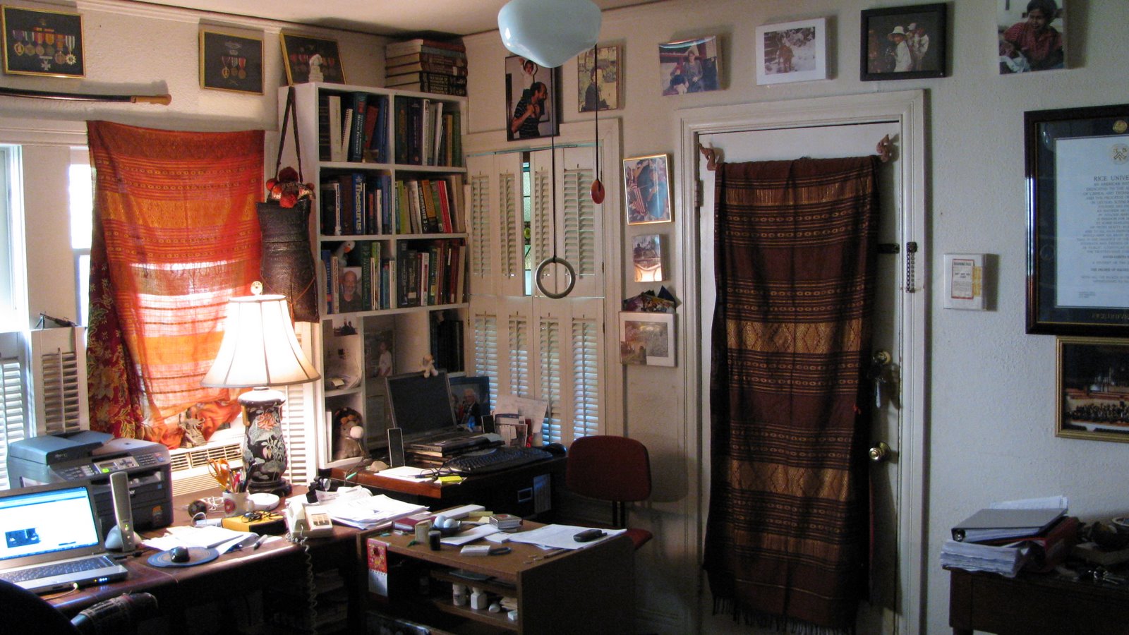 [2009+front+room1.JPG]