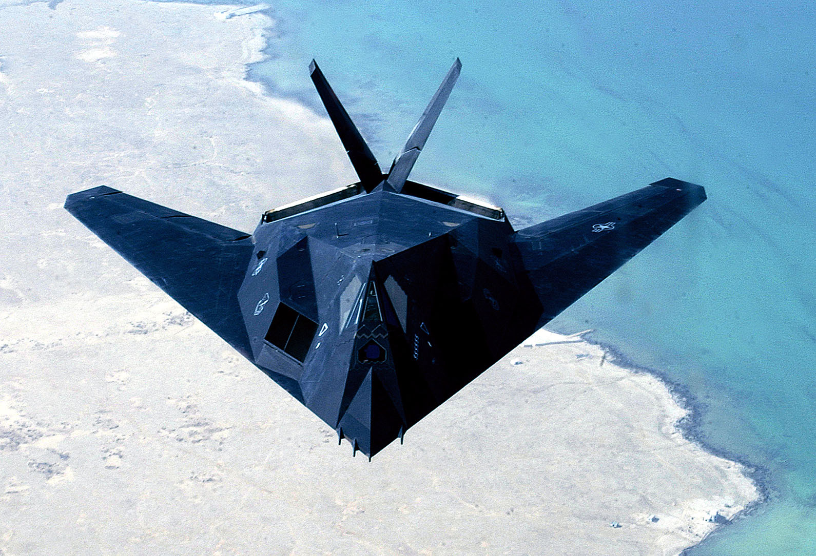 [US_Air_Force_F-117_Nighthawk.jpg]