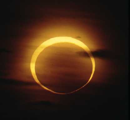 [Solar+Eclipse+Ring-of-Fire.jpg]