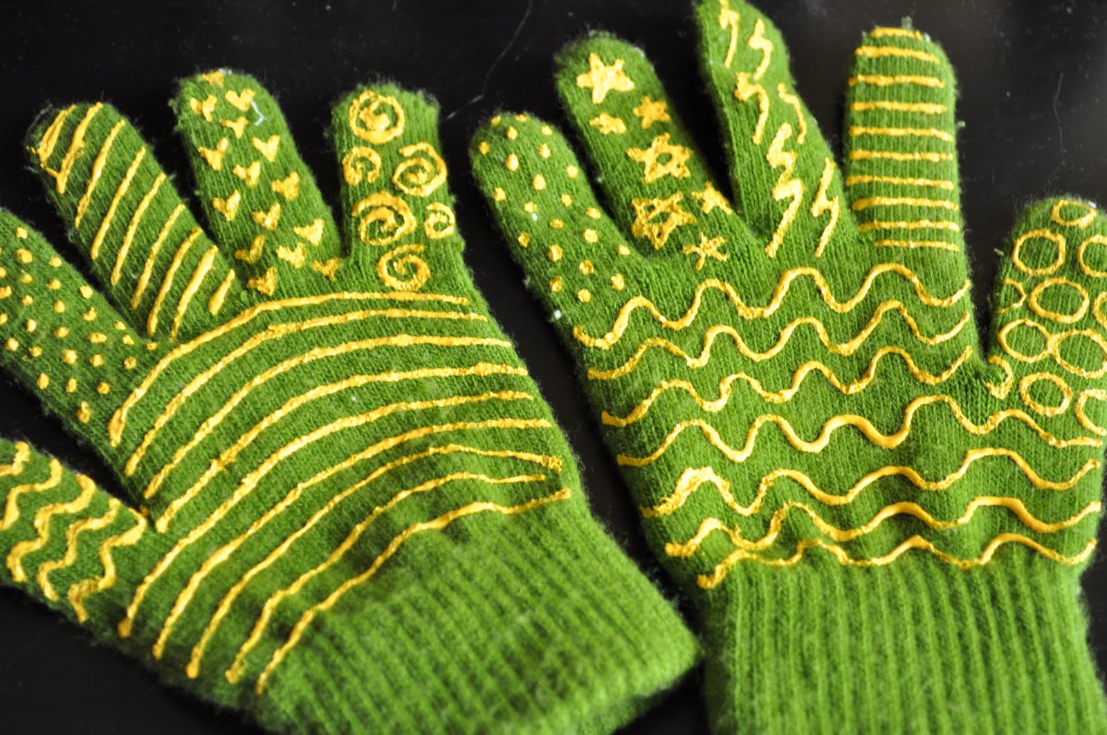 onestep quilting gloves tutorial Little Birdie Secrets