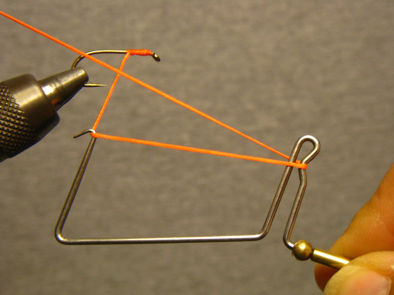 Defranks Fly Tying Tutorials & Videos How to use the whip finish tool
