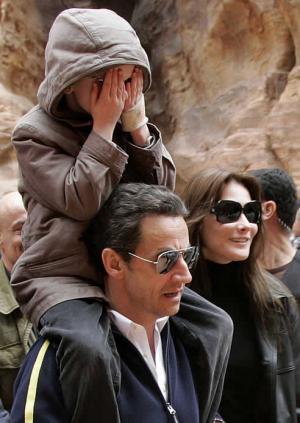 [Sarkozy-Bruni+en+Petra.jpg]