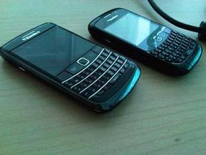 [BlackBerry_Onyx_&_BlackBerry_Gemini.jpg]