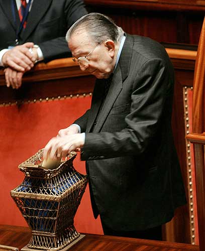 [andreotti-FOTO2.jpg]
