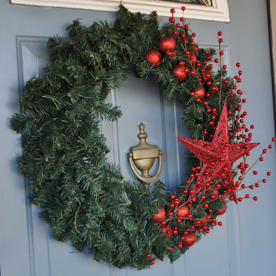 The Autocrat: Christmas Wreath with Outside Decor