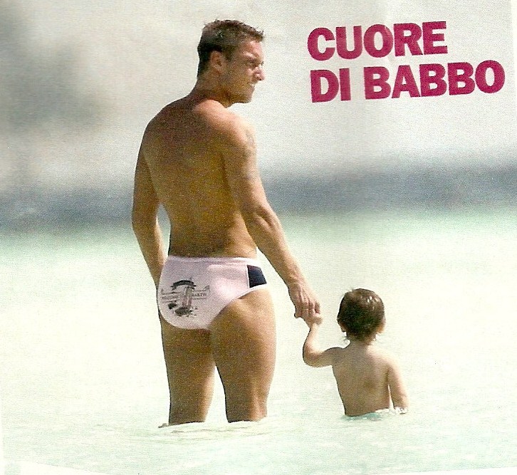 [totti+slip4.jpg]