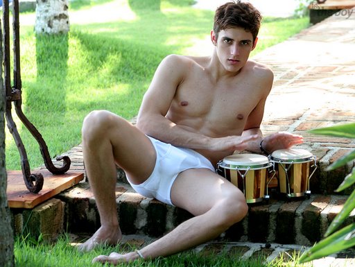 [leandro_ghidini06.jpg]