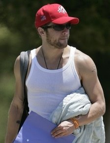 [ryan_phillippe_061807_04+(8).jpg]