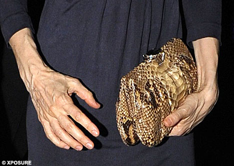 [SJPLondonXP_468x331.jpg]