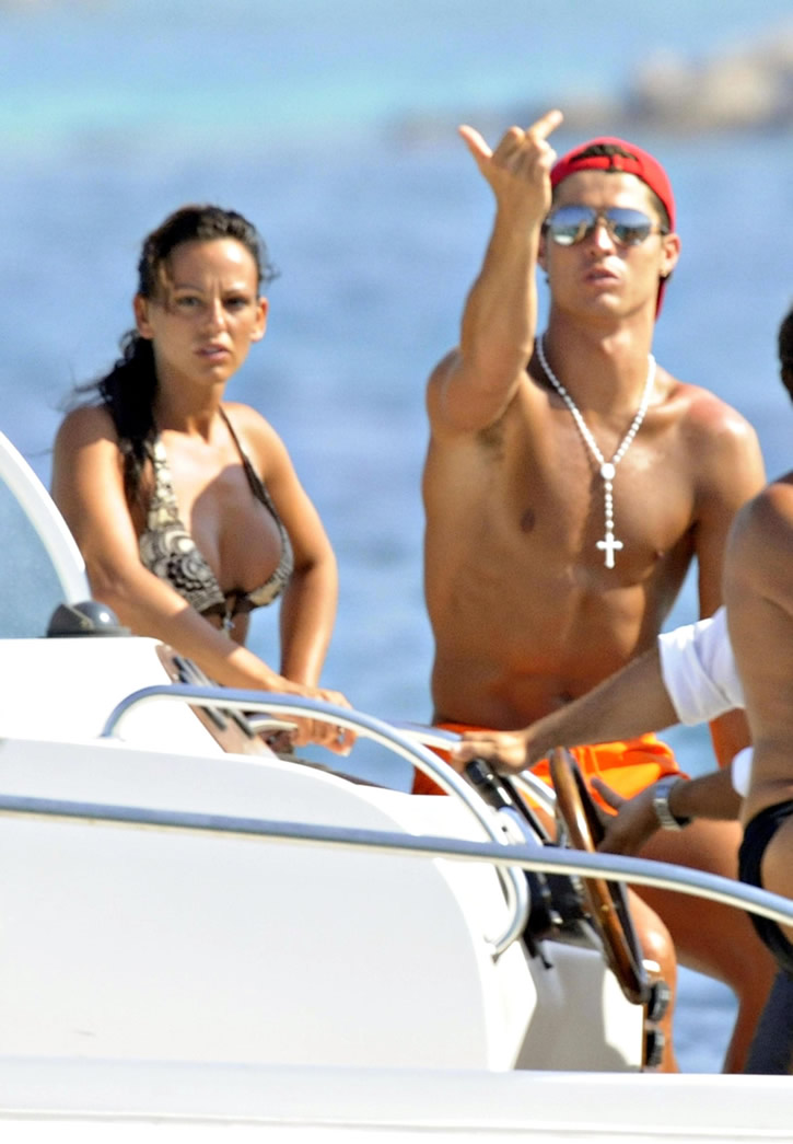 [cri+cri+ronaldo+77.jpg]