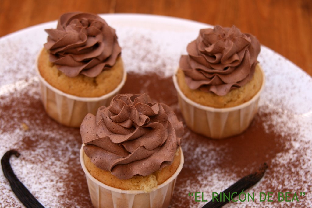 [Cupcakes+Vainilla.JPG]