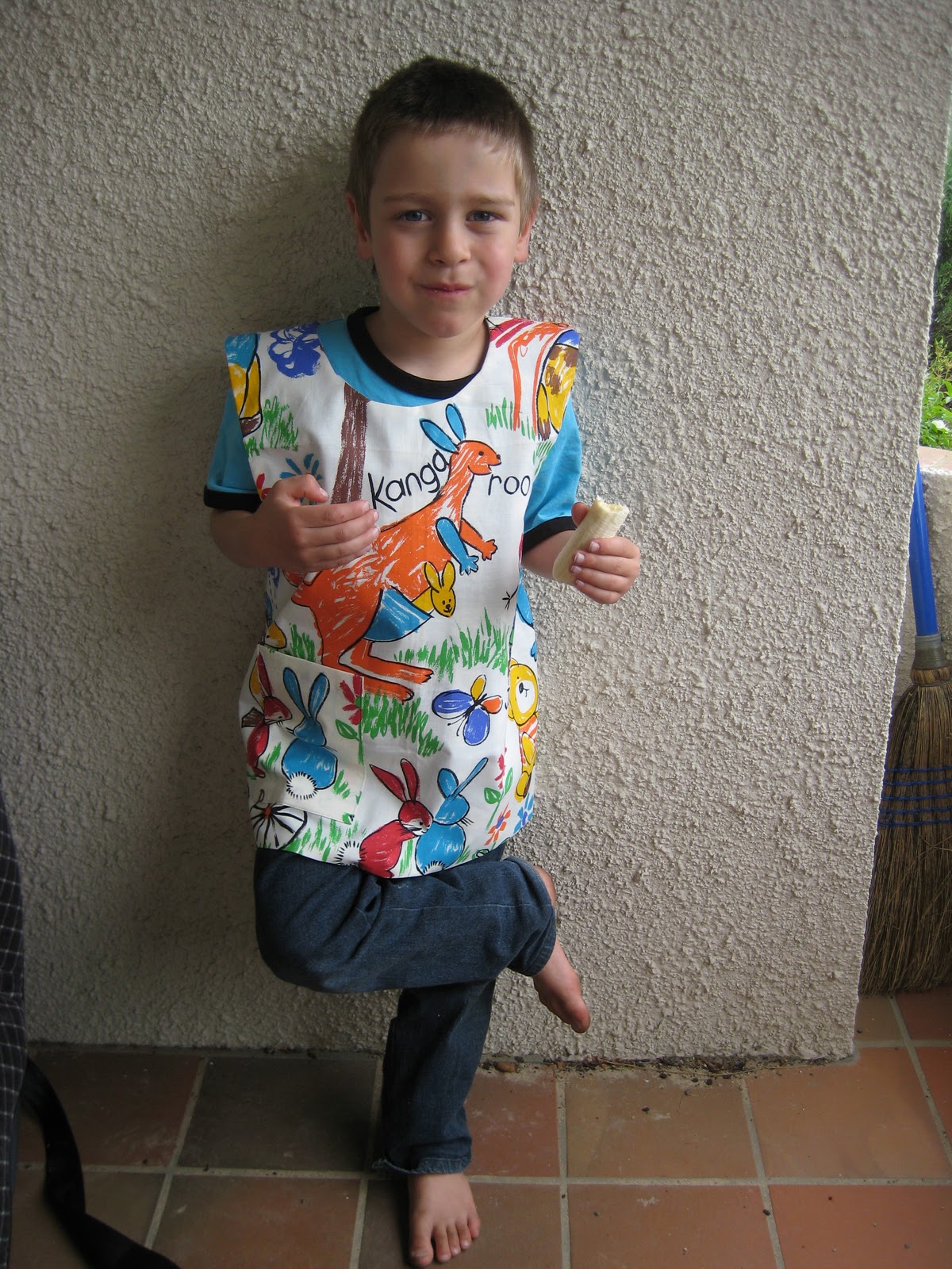 SCREAMSTRESS Kids Pinafore Apron Tutorial