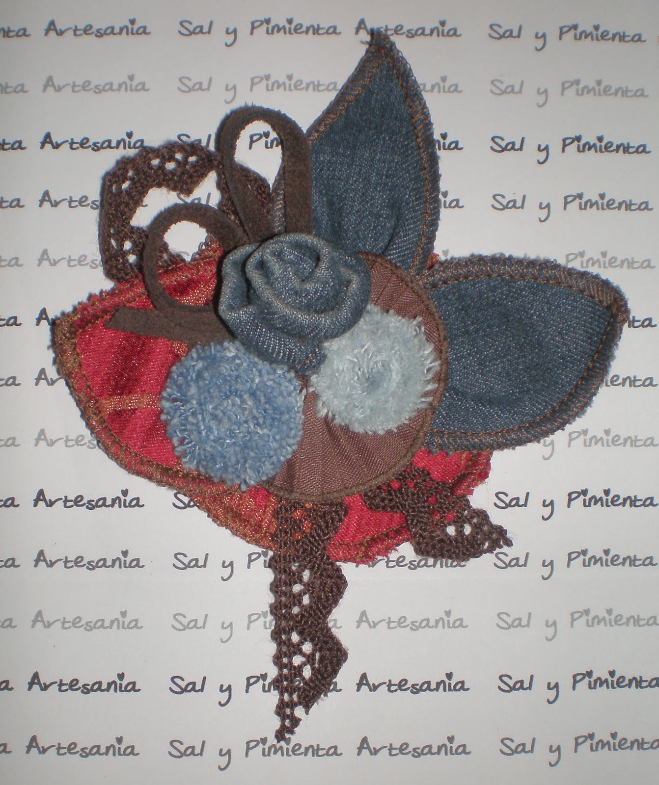 Broches De Tela