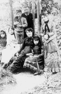 [rosalia_e_os_seus_fillos.jpg]