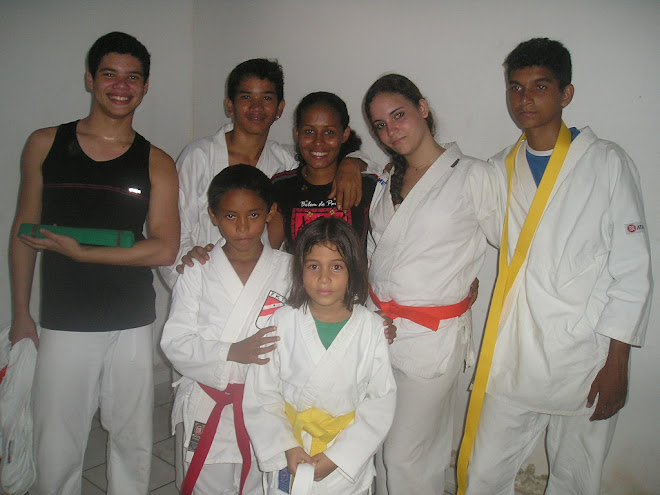 Eu e meus filhos do Karate