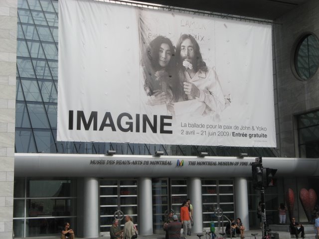 21 Juin, 2009 - John Lennon - Musée Des Beaux Arts