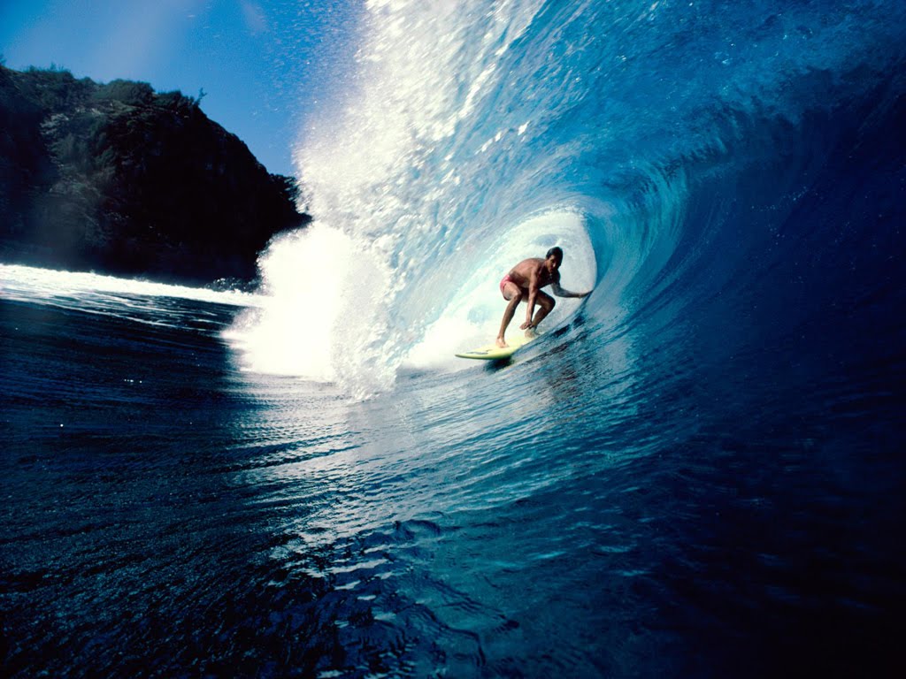 http://1.bp.blogspot.com/_VrtILE50z74/S65KSsjGG9I/AAAAAAAAABk/BKifsGH38u8/s1600/surf%252Bwallpaper%252B1.jpg